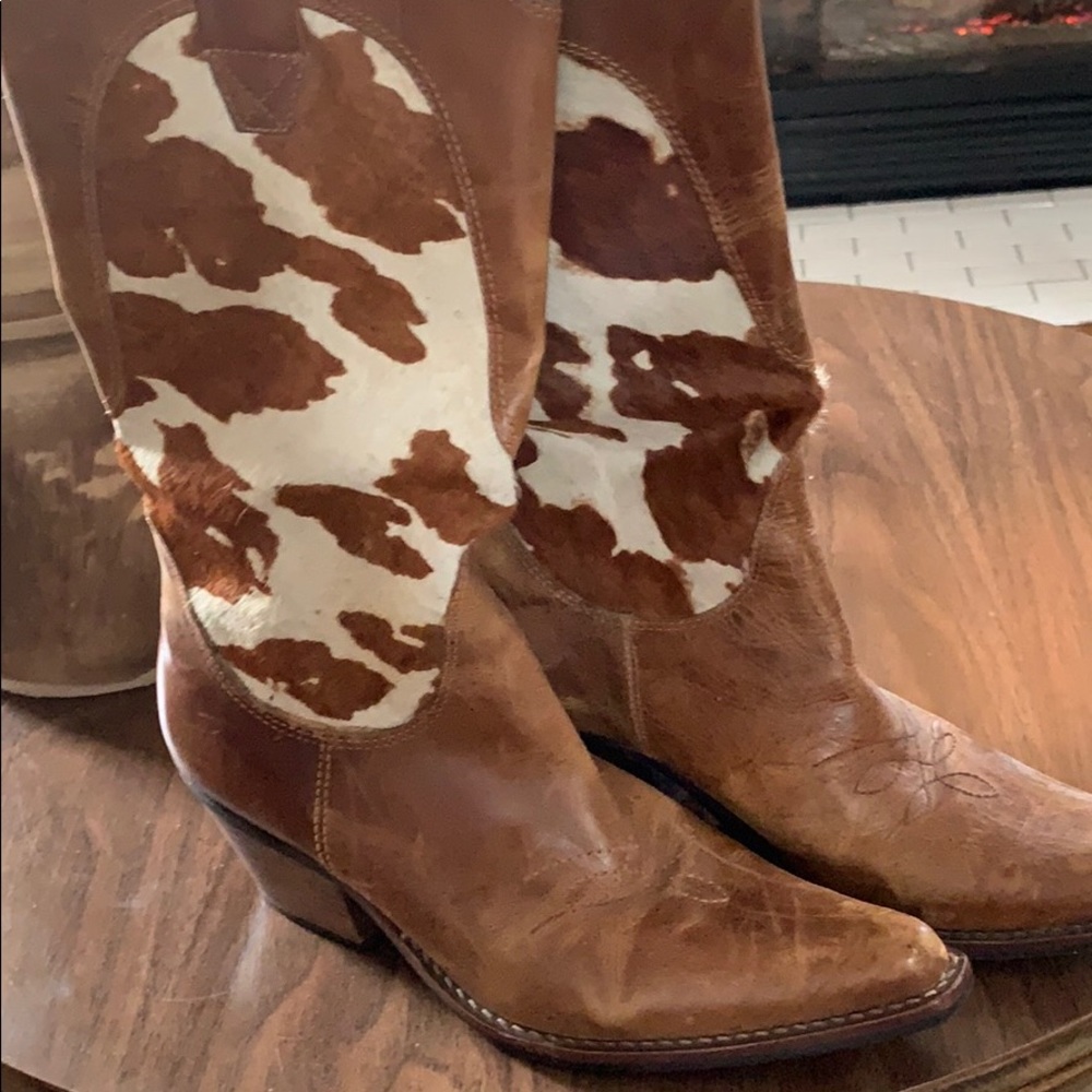 Leather cowboy boots